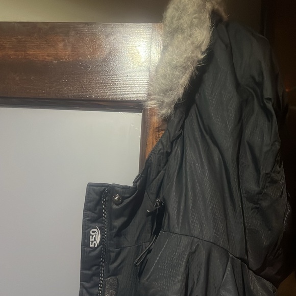Columbia xs coat in like new condition - Picture 2 of 3